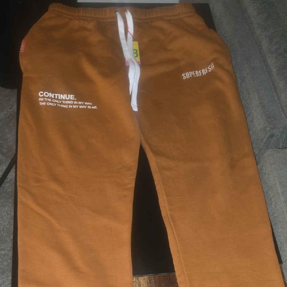 Superfresh Baggy Joggers with Graphic Print - Orange